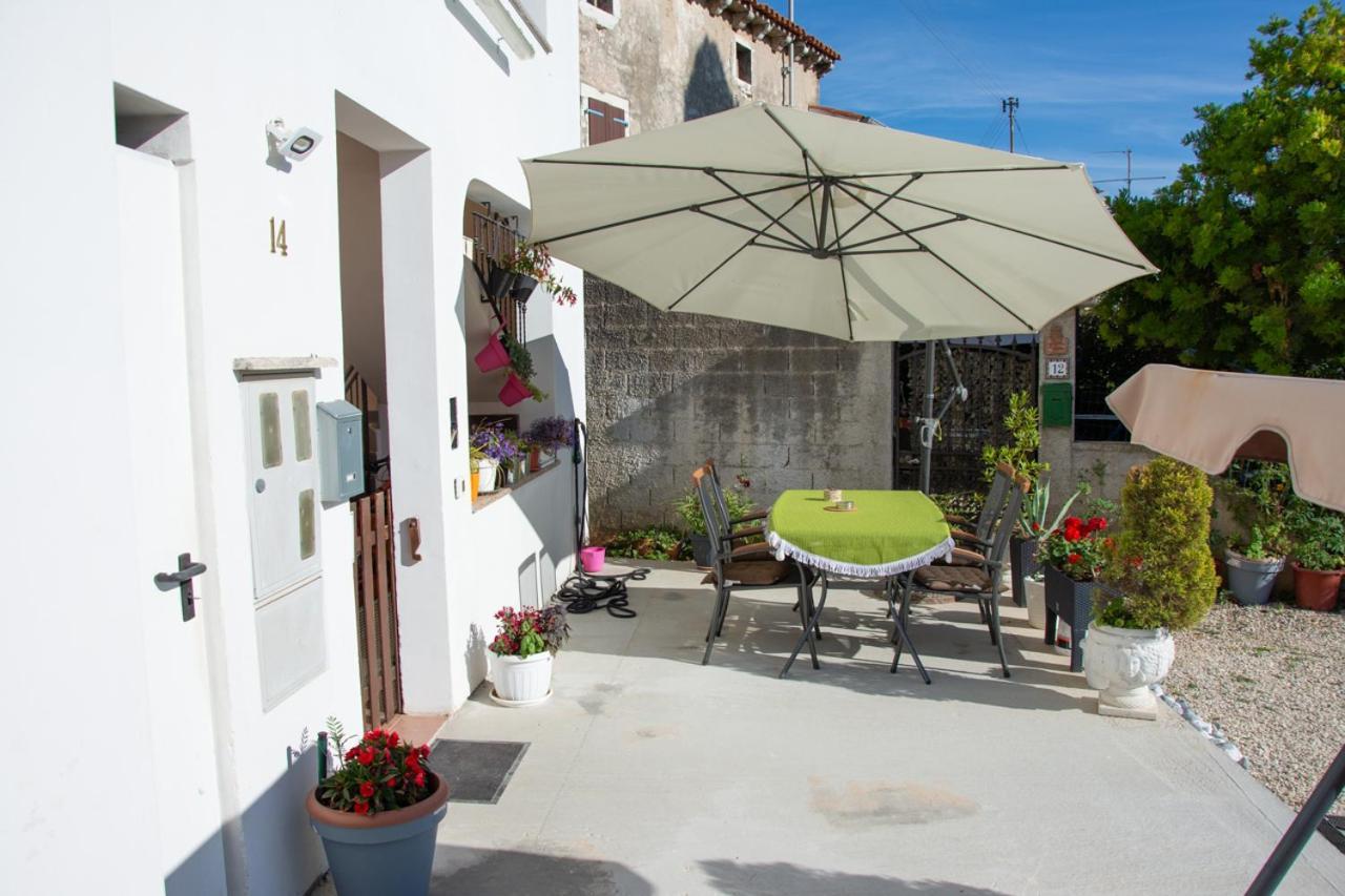 Appartamento App Roko 2 Porec Esterno foto